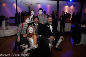 Mimes for wedding